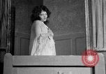 Standbild Romeo und Julia spielen United States USA, 1926, aus Sekunde 8 historischem Filmmaterial Videoclip 65675068602