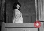 Standbild Romeo und Julia spielen United States USA, 1926, aus Sekunde 9 historischem Filmmaterial Videoclip 65675068602