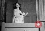 Standbild Romeo und Julia spielen United States USA, 1926, aus Sekunde 11 historischem Filmmaterial Videoclip 65675068602