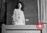 Standbild Romeo und Julia spielen United States USA, 1926, aus Sekunde 38 historischem Filmmaterial Videoclip 65675068602