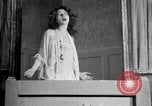 Standbild Romeo und Julia spielen United States USA, 1926, aus Sekunde 41 historischem Filmmaterial Videoclip 65675068602
