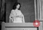 Standbild Romeo und Julia spielen United States USA, 1926, aus Sekunde 52 historischem Filmmaterial Videoclip 65675068602