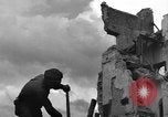 Standbild Zweiten Weltkrieg Schäden in Italien Eboli Italien, 1944, aus Sekunde 8 historischem Filmmaterial Videoclip 65675068606