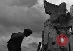 Standbild Zweiten Weltkrieg Schäden in Italien Eboli Italien, 1944, aus Sekunde 16 historischem Filmmaterial Videoclip 65675068606