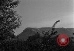 Image lutte dans Hills Salerne Italie, 1943, de la seconde 18 séquences d'archives historiques vidéo 65675068618