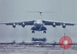 Standbild C-141 Flugzeugen arbeiten Asien, 1968, aus Sekunde 34 historischem Filmmaterial Videoclip 65675068671
