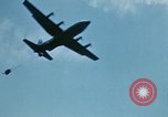 Standbild US-luftbrücke Operationen in Vietnam1968 Israel 1973 Tel Aviv Israel, 1973, aus Sekunde 4 historischem Filmmaterial Videoclip 65675068672
