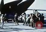 Immagine di Noi ponte aereo militare il comando assistenza al Perù dopo il terremoto Perù, 1970, secondo 22 filmato di repertorio 65675068673