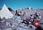 Standbild US Military Airlift Command C-5 Flugzeuge fliegen relief Missionen in Armeni Armenien, 1988, aus Sekunde 29 historischem Filmmaterial Videoclip 65675068674