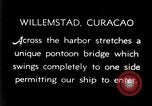 Standbild Passagier steamship Anreise Willemstad Curacao, 1936, aus Sekunde 3 historischem Filmmaterial Videoclip 65675068691