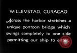 Standbild Passagier steamship Anreise Willemstad Curacao, 1936, aus Sekunde 5 historischem Filmmaterial Videoclip 65675068691