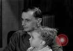 Immagine di Famiglia con 5 bambini United States USA, 1935, secondo 20 filmato di repertorio 65675068709