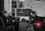 Immagine di Piano in legno autoradio United States USA, 1935, secondo 1 filmato di repertorio 65675068710