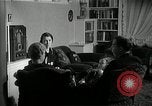 Immagine di Piano in legno autoradio United States USA, 1935, secondo 11 filmato di repertorio 65675068710