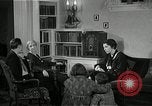 Immagine di Piano in legno autoradio United States USA, 1935, secondo 62 filmato di repertorio 65675068710