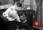 Standbild ein Radio United States USA, 1935, aus Sekunde 34 historischem Filmmaterial Videoclip 65675068713