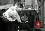 Standbild ein Radio United States USA, 1935, aus Sekunde 35 historischem Filmmaterial Videoclip 65675068713