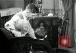 Standbild ein Radio United States USA, 1935, aus Sekunde 38 historischem Filmmaterial Videoclip 65675068713