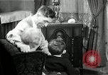Standbild ein Radio United States USA, 1935, aus Sekunde 39 historischem Filmmaterial Videoclip 65675068713