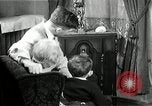 Standbild ein Radio United States USA, 1935, aus Sekunde 41 historischem Filmmaterial Videoclip 65675068713