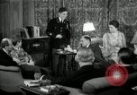 Standbild ein Radio United States USA, 1935, aus Sekunde 1 historischem Filmmaterial Videoclip 65675068714