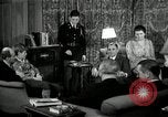 Standbild ein Radio United States USA, 1935, aus Sekunde 4 historischem Filmmaterial Videoclip 65675068714