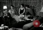 Standbild ein Radio United States USA, 1935, aus Sekunde 11 historischem Filmmaterial Videoclip 65675068714