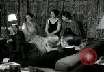 Standbild ein Radio United States USA, 1935, aus Sekunde 12 historischem Filmmaterial Videoclip 65675068714