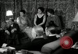 Standbild ein Radio United States USA, 1935, aus Sekunde 18 historischem Filmmaterial Videoclip 65675068714