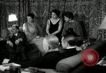 Standbild ein Radio United States USA, 1935, aus Sekunde 19 historischem Filmmaterial Videoclip 65675068714