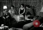 Standbild ein Radio United States USA, 1935, aus Sekunde 20 historischem Filmmaterial Videoclip 65675068714