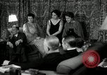 Standbild ein Radio United States USA, 1935, aus Sekunde 21 historischem Filmmaterial Videoclip 65675068714
