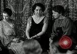 Standbild ein Radio United States USA, 1935, aus Sekunde 22 historischem Filmmaterial Videoclip 65675068714