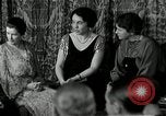 Standbild ein Radio United States USA, 1935, aus Sekunde 28 historischem Filmmaterial Videoclip 65675068714