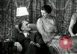 Standbild ein Radio United States USA, 1935, aus Sekunde 32 historischem Filmmaterial Videoclip 65675068714