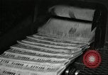 Standbild Drucken drücken United States USA, 1936, aus Sekunde 15 historischem Filmmaterial Videoclip 65675068718