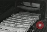 Standbild Drucken drücken United States USA, 1936, aus Sekunde 55 historischem Filmmaterial Videoclip 65675068718
