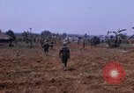 Immagine di Funzionamento Prairie III Il Vietnam, 1967, secondo 16 filmato di repertorio 65675068727