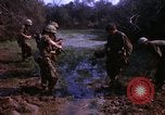 Image Opération Prairie III Vietnam, 1967, de la seconde 62 séquences d'archives historiques vidéo 65675068728