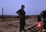 Standbild 3rd Marine Division Vietnam, 1967, aus Sekunde 25 historischem Filmmaterial Videoclip 65675068729