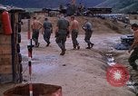 Standbild 3rd Marine Division Vietnam, 1966, aus Sekunde 19 historischem Filmmaterial Videoclip 65675068730
