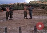 Standbild 3rd Marine Division Vietnam, 1966, aus Sekunde 23 historischem Filmmaterial Videoclip 65675068730