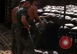 Standbild 3rd Marine Division Vietnam, 1966, aus Sekunde 49 historischem Filmmaterial Videoclip 65675068730