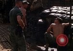 Standbild 3rd Marine Division Vietnam, 1966, aus Sekunde 53 historischem Filmmaterial Videoclip 65675068730