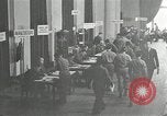 Standbild US Army University Study Center nach Zweiten Weltkrieg Frankreich, 1946, aus Sekunde 7 historischem Filmmaterial Videoclip 65675068737