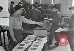 Standbild US Army University Study Center nach Zweiten Weltkrieg Frankreich, 1946, aus Sekunde 10 historischem Filmmaterial Videoclip 65675068737