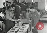 Standbild US Army University Study Center nach Zweiten Weltkrieg Frankreich, 1946, aus Sekunde 12 historischem Filmmaterial Videoclip 65675068737