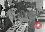 Standbild US Army University Study Center nach Zweiten Weltkrieg Frankreich, 1946, aus Sekunde 13 historischem Filmmaterial Videoclip 65675068737