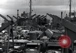 Image Flotilla assemblés au Royaume-Uni pour l'invasion de la Normandie Royaume-Uni, 1944, de la seconde 15 séquences d'archives historiques vidéo 65675068758