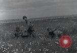 Standbild Landebahn Bau Frankreich, 1944, aus Sekunde 8 historischem Filmmaterial Videoclip 65675068760